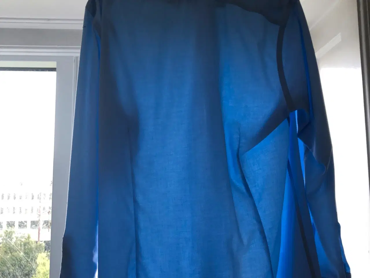 Billede 4 - Charles Tyrwhitt lyseblå Non-iron. m. manchetknapp