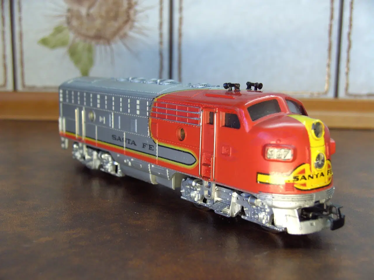 Billede 2 - Märklin3060 SantaFe diesel lok digital m lyd AC H0