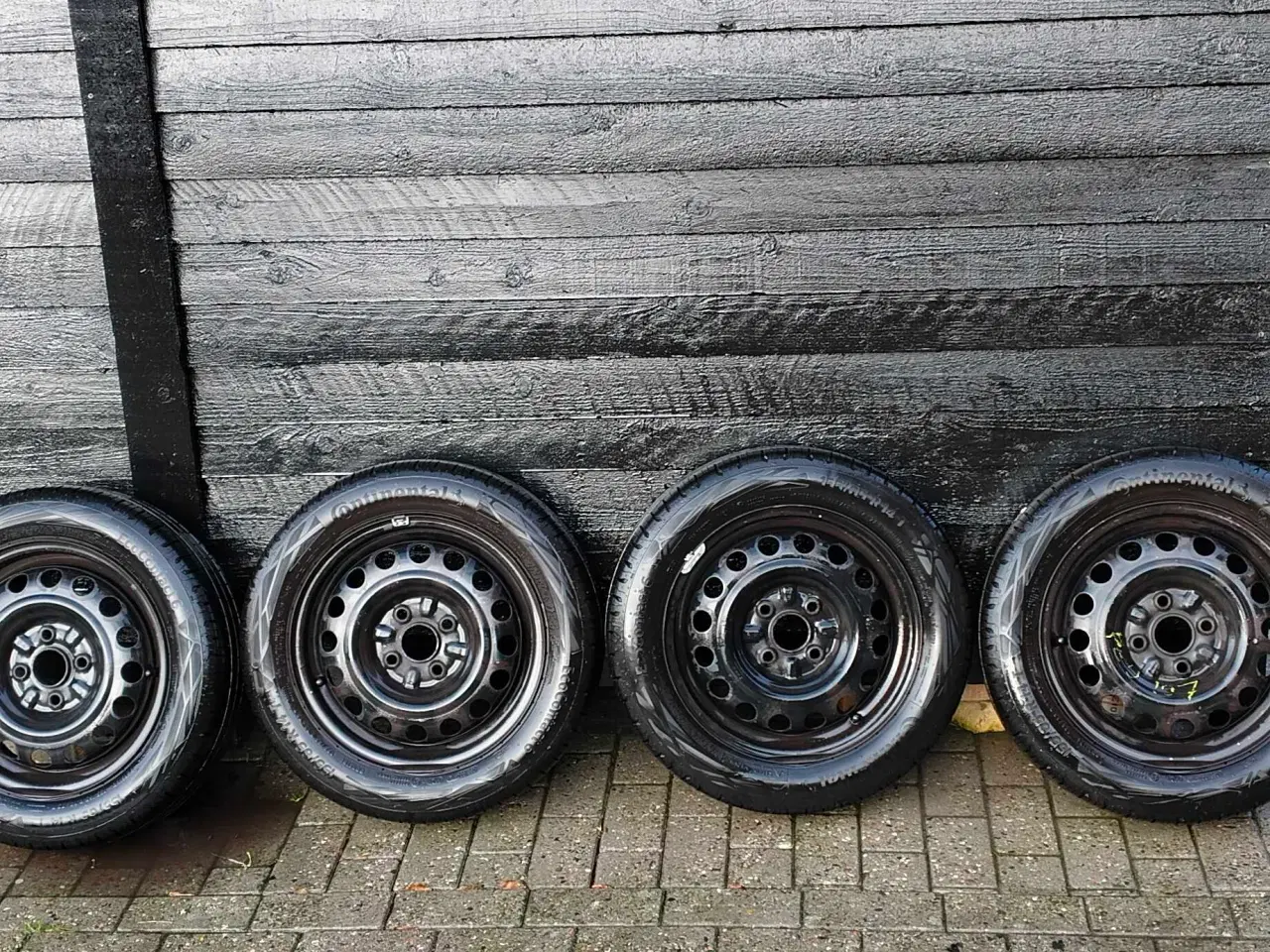Billede 2 - Sommerdæk på stålfælge