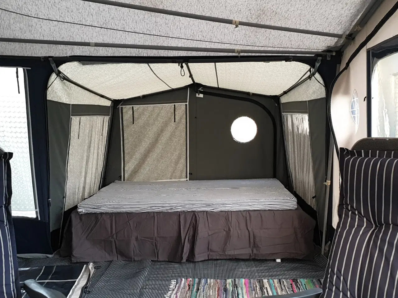 Billede 5 - Adria Unica 502 UP. Totalvægt 1200 kg.