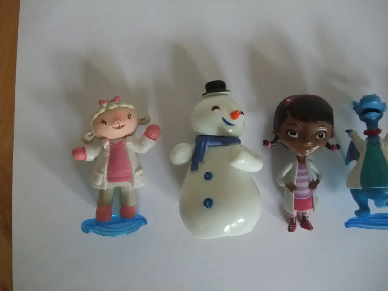 Billede 3 - Doc McStuffins figurer