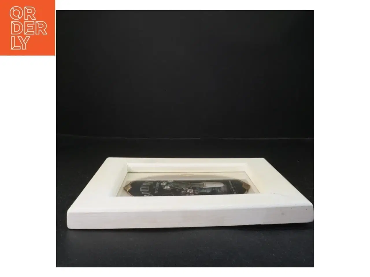 Billede 2 - Hvid billedramme med blomstermotiv (str. 30x25 cm)