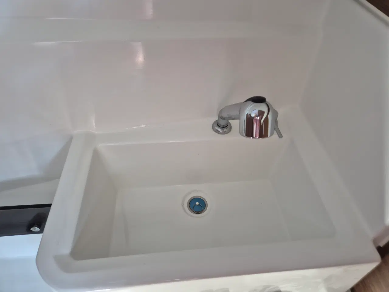 Billede 13 - Jeanneau 795, 200hk, som ny, 2022