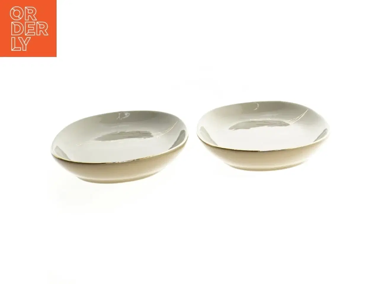 Billede 2 - Små tallerkener fra Bloomingville (str. 21 cm)