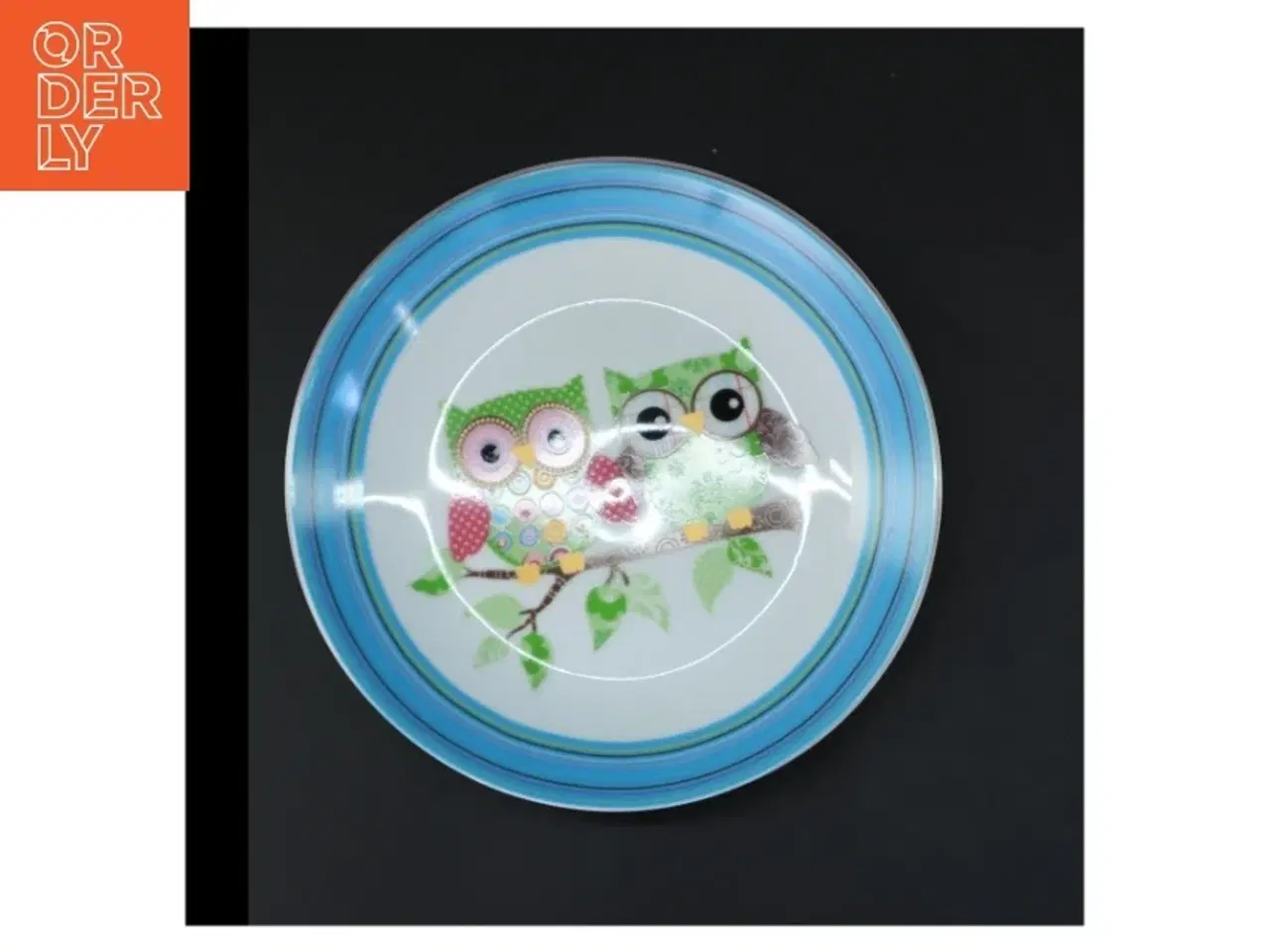 Billede 2 - Sæt af tallerkener med uglemotiver (str. Ø 20 cm)