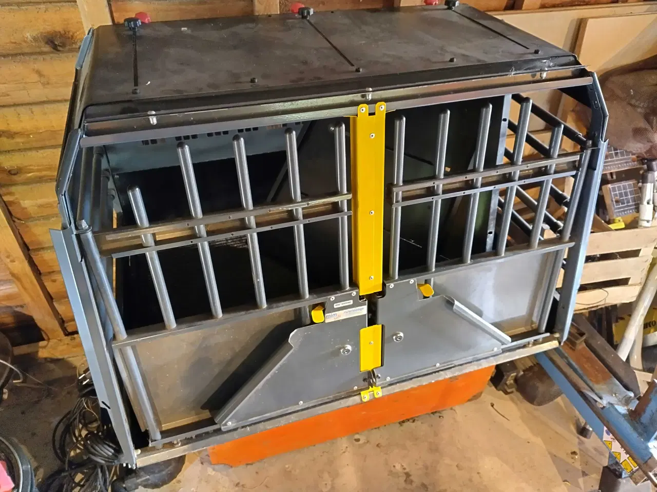 Billede 1 - Transportbur bil
