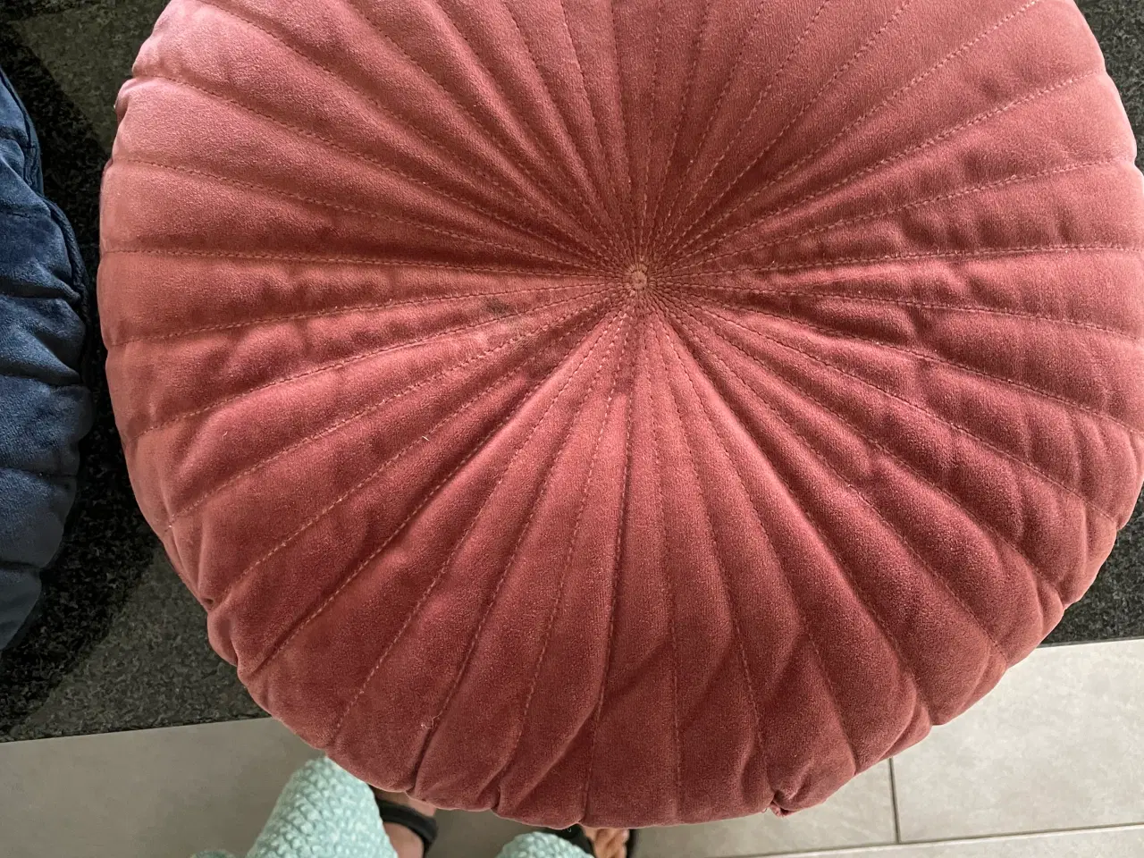 Billede 3 - 4 Velour puder