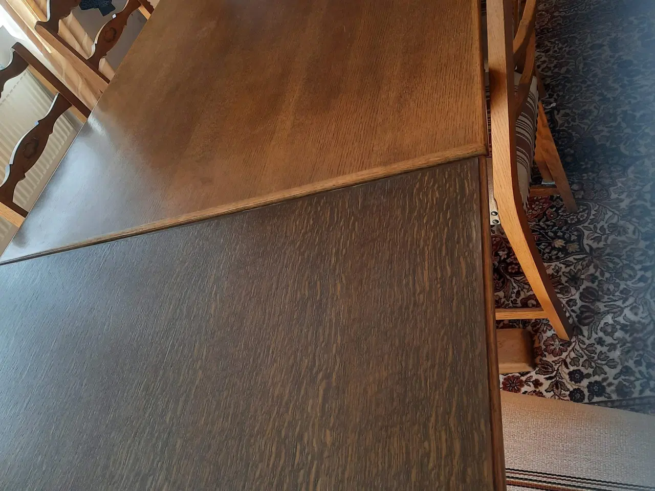 Billede 2 - Spisebord med Stole m/Udtræk