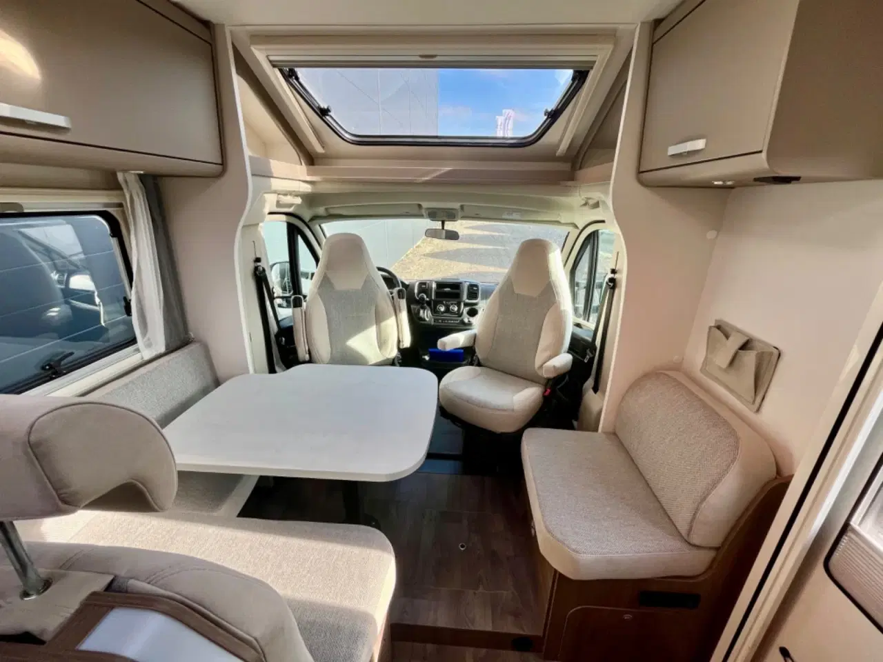 Billede 5 - Carado T447 PRO+ 2,2 JTD 140 aut.