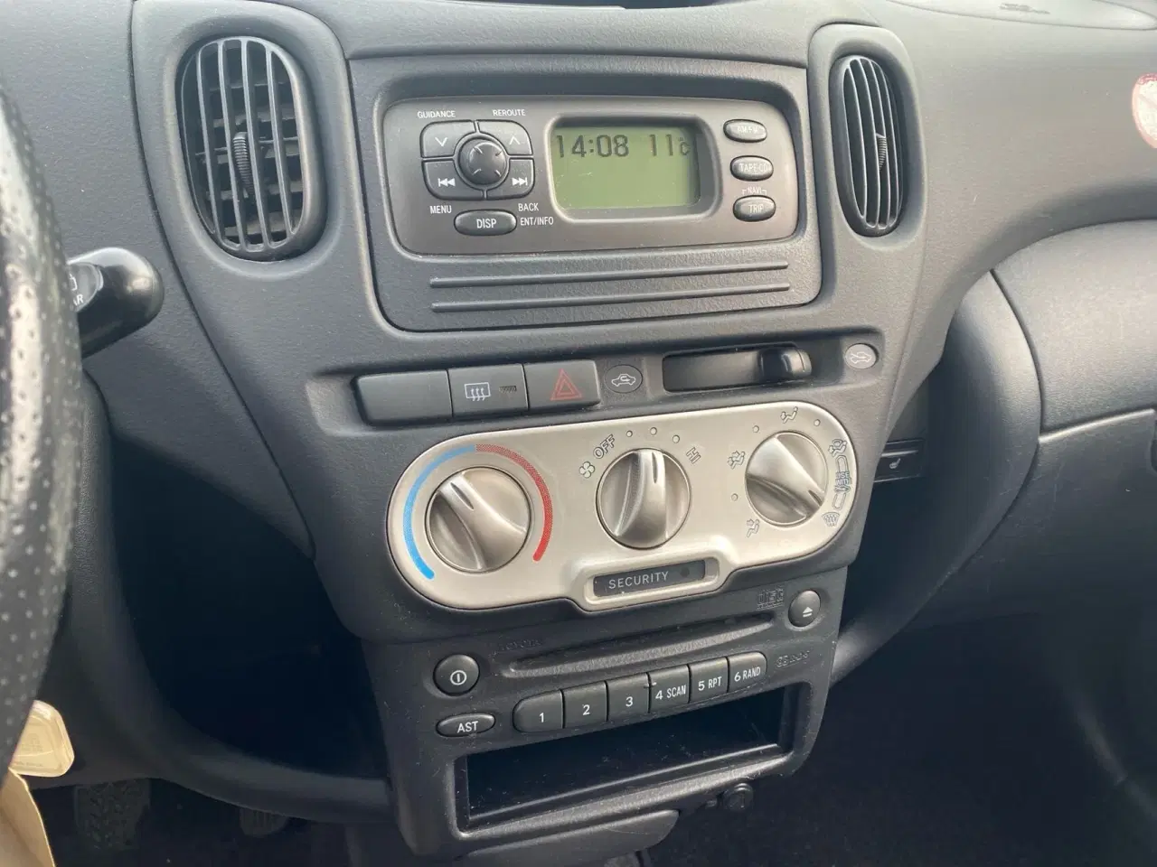 Billede 12 - Toyota Yaris Verso 1,3 Linea Sol 86HK