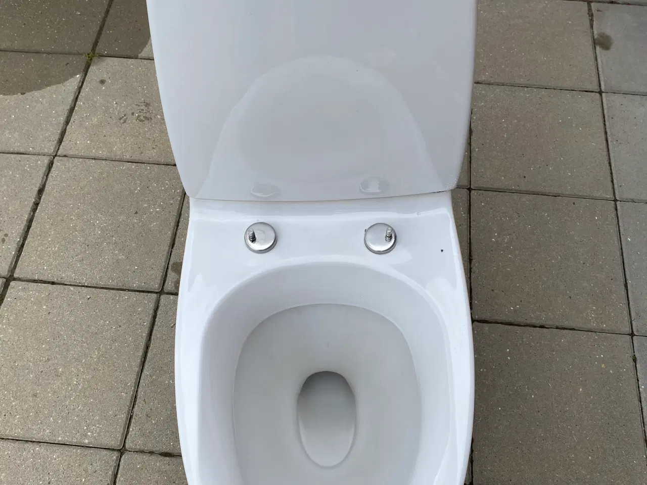 Billede 3 - Ifø sign toilet hvid, med soft close toiletsæde 