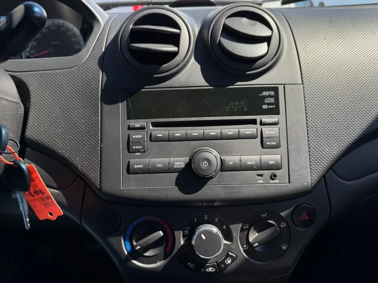 Billede 9 - Chevrolet Aveo 1,2 16V LS A/C 84HK 5d