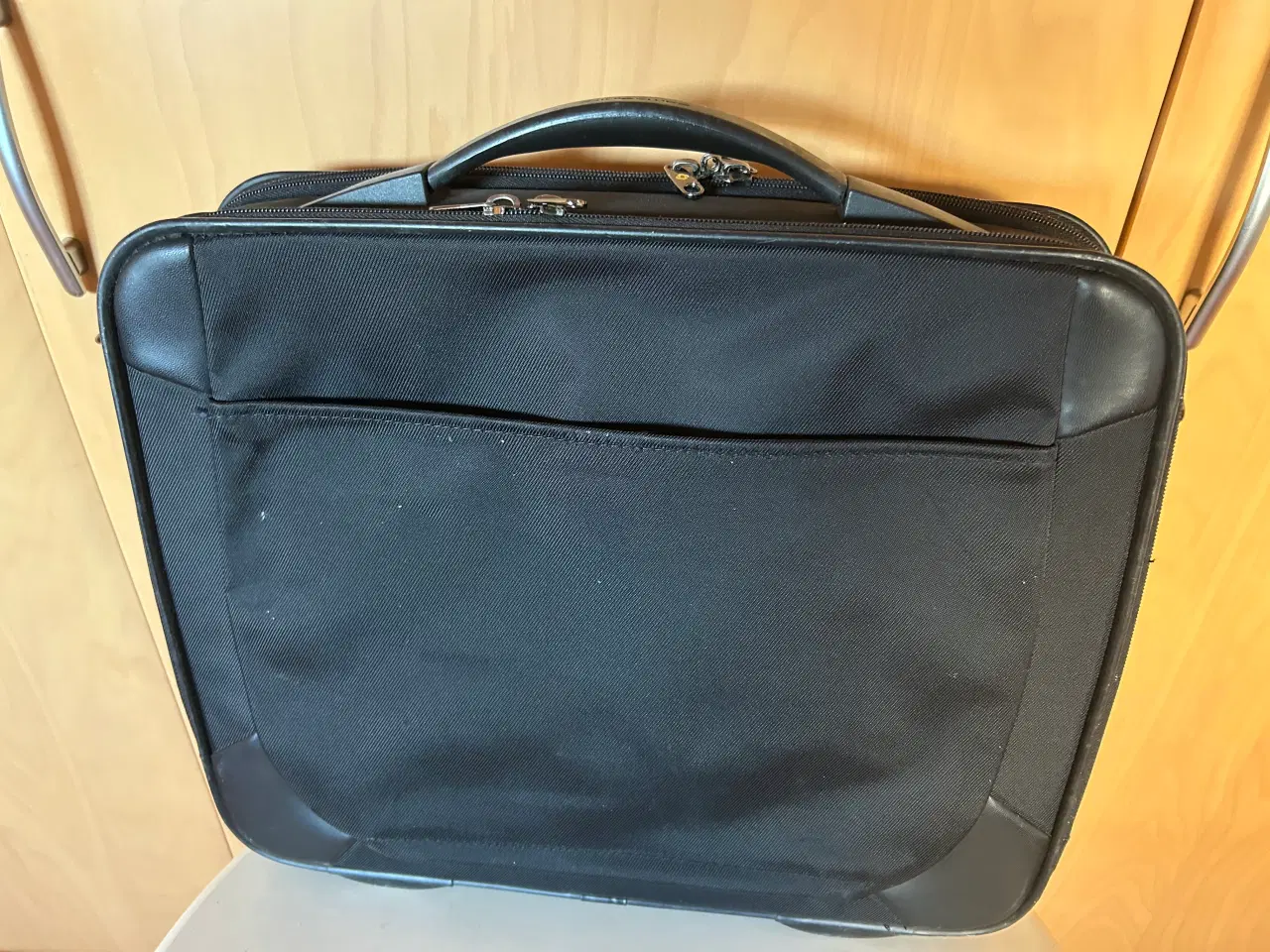 Billede 2 - Computer/arbejdes mappe/taske ny