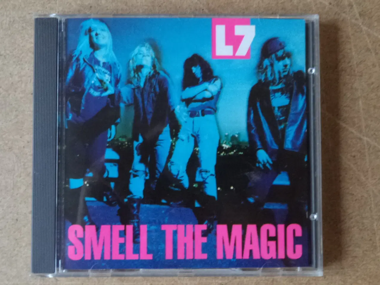 Billede 1 - L7 ** Smell The Magic                             