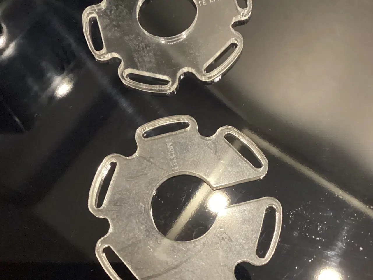 Billede 10 - Le klint swirl small 2 stk