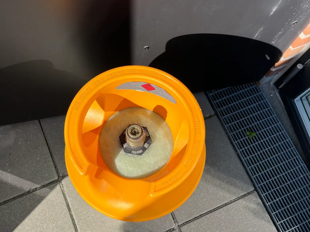 Billede 2 - Gasflaske 10 kg letvægt. Inkl gas