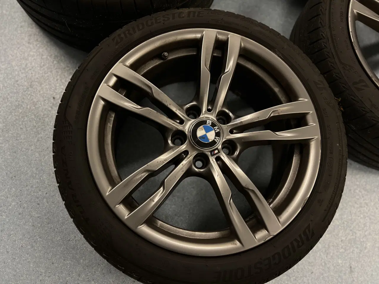 Billede 4 - 18" Originale BMW M-Sport alufælge (Style 441M)