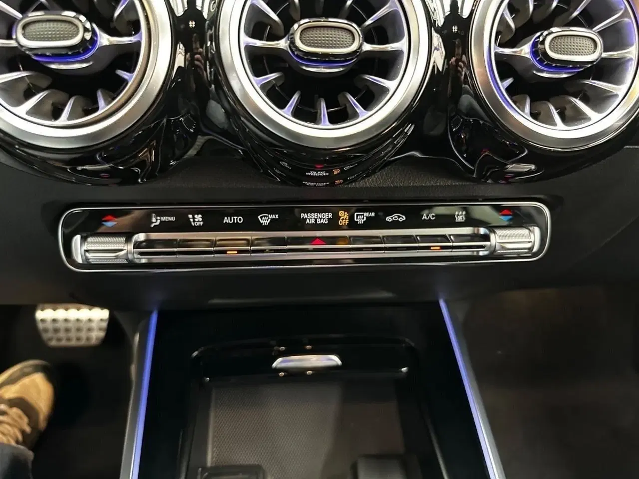 Billede 16 - Mercedes EQB350  AMG Line 4Matic