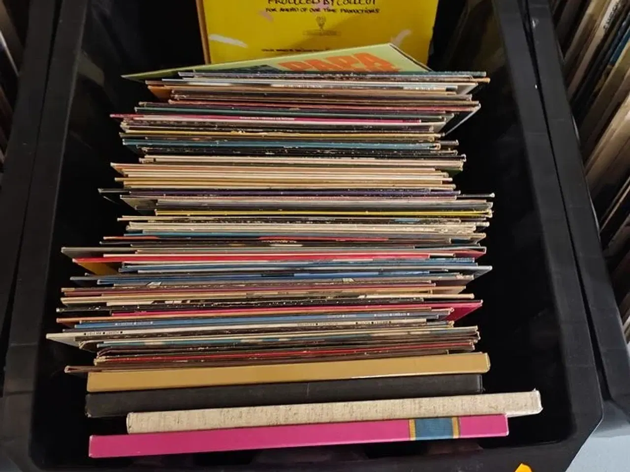 Billede 2 - Tre kasser LP'er