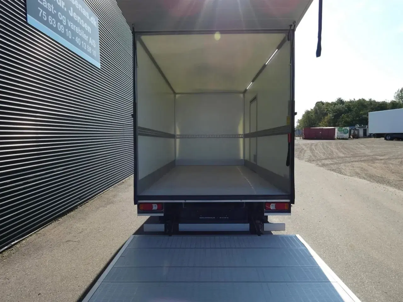 Billede 7 - Iveco Daily 35S16 3450mm 2,3 D m/Alukasse med lift Hi-Matic 156HK Ladv./Chas. 8g Aut.