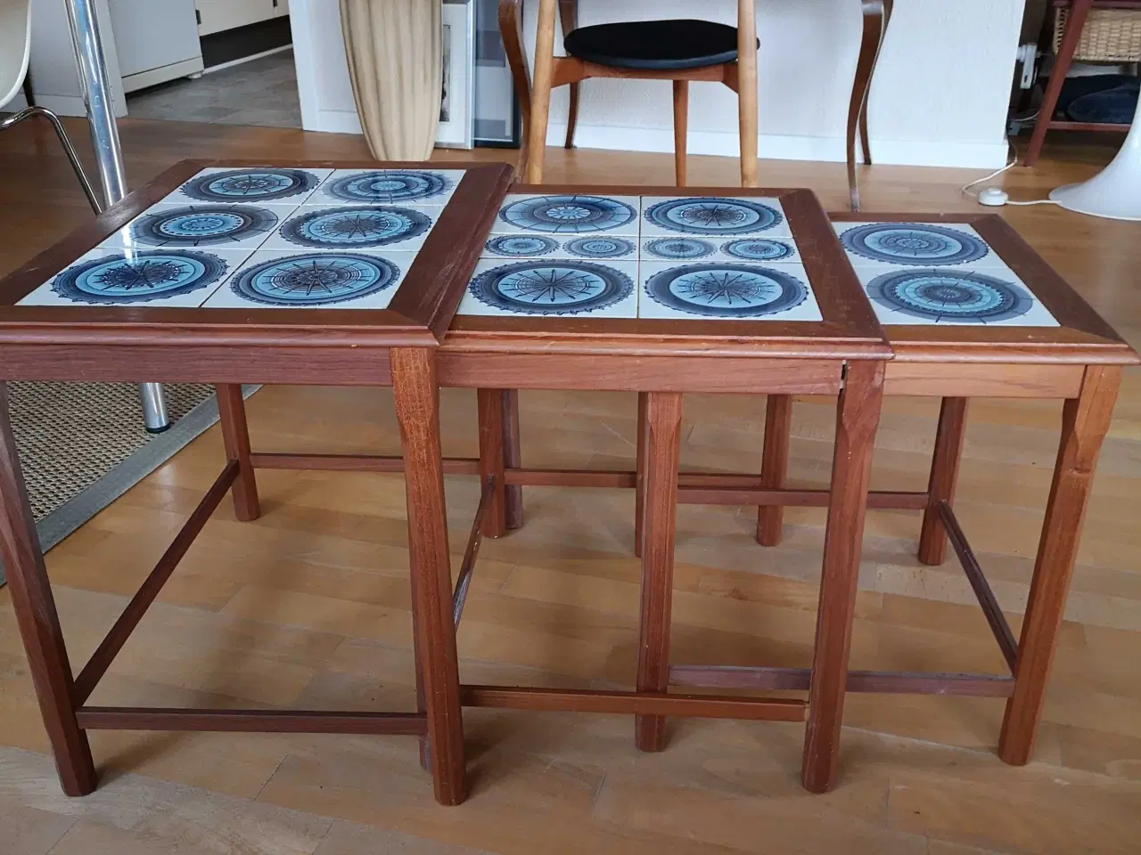 Billede 3 - Retro teak indskudsborde ned kakler