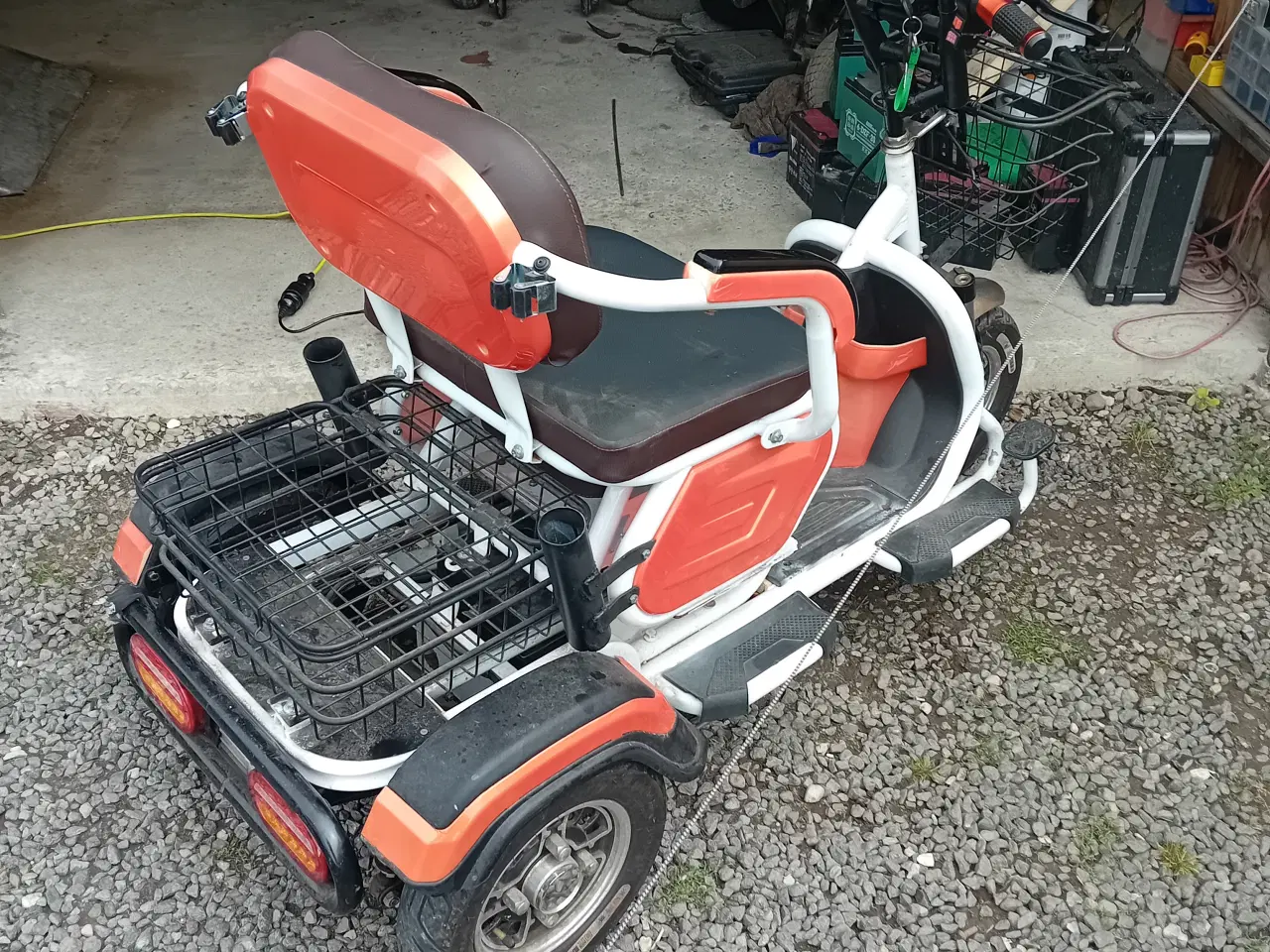 Billede 4 - Fantastisk fin scooter 48V med sprit nye batterier