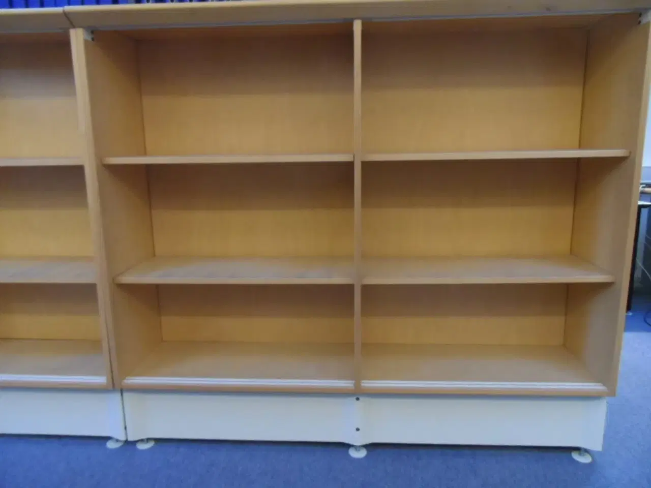 Billede 4 - Reoler - kan eventuelt bruges som rumdeler