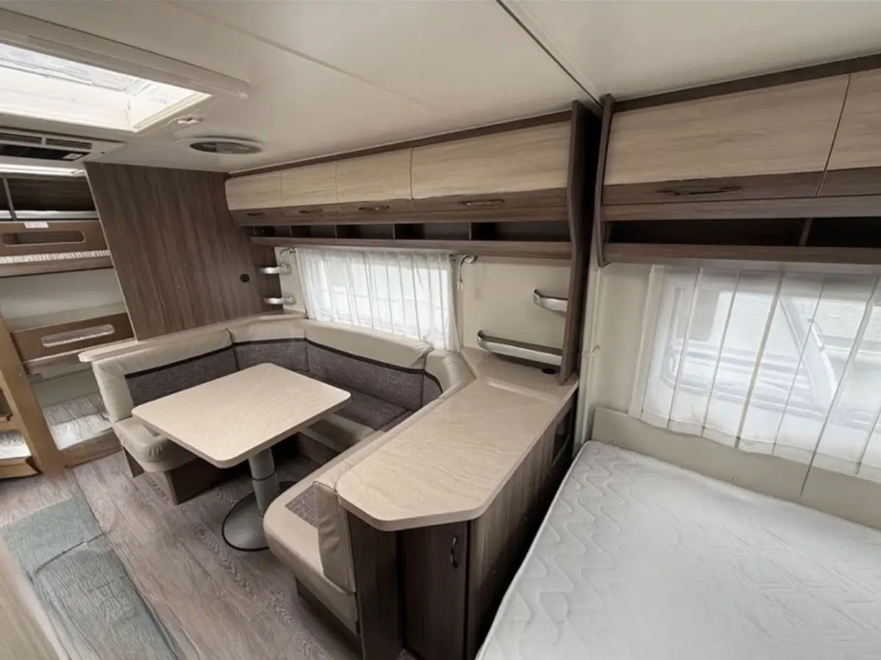 Billede 5 - Hobby De Luxe 560 KMFe - 2017 