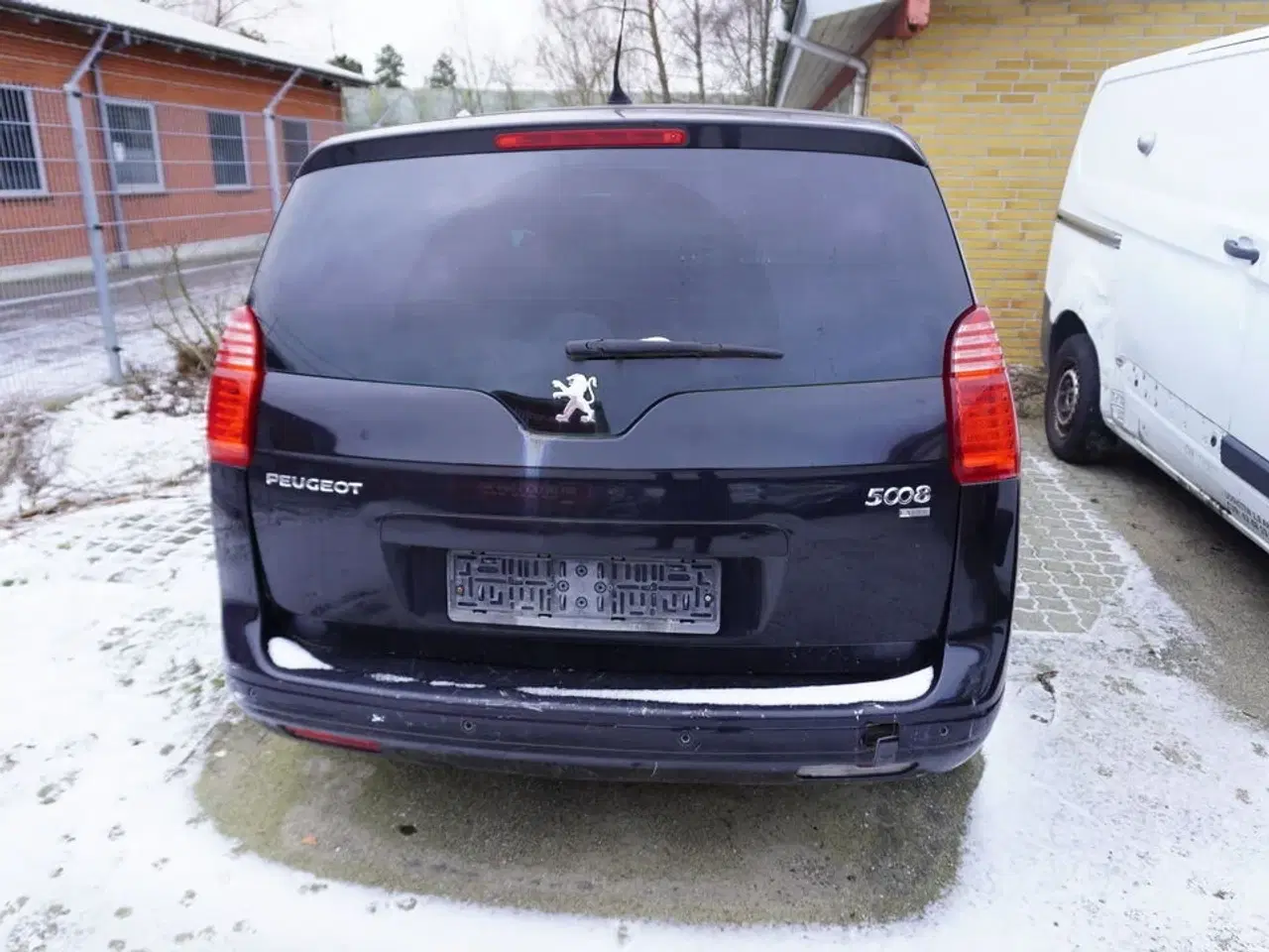 Billede 4 - Varebil PEUGEOT 5008 1.6 HDI 112HK ESG (Momsfri)
