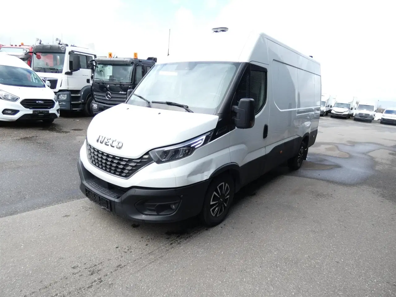Billede 4 - Iveco Daily 35S16 12m3 2,3 D 156HK Van 8g Aut.