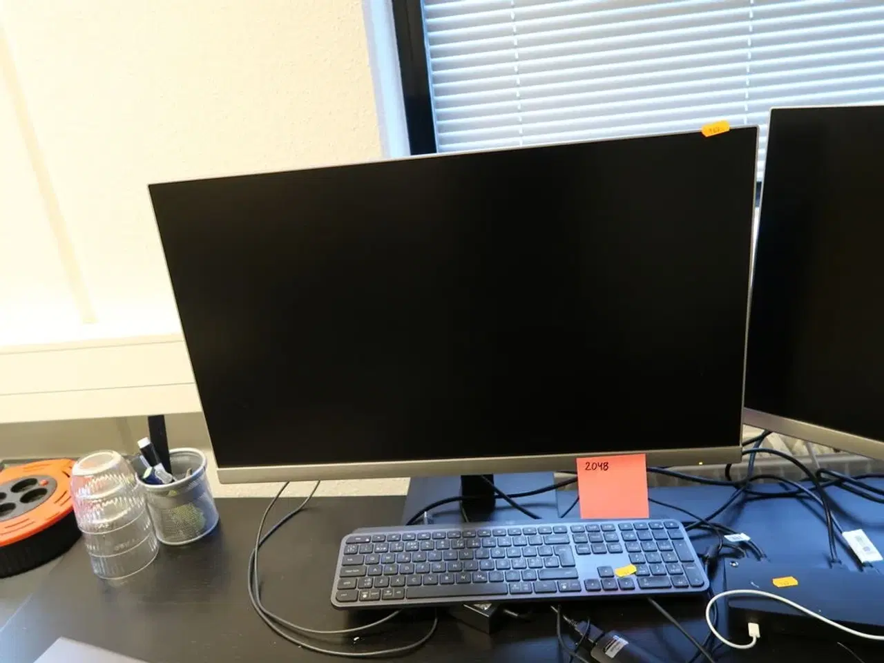 Billede 2 - 3 stk. computerskærme HP 27mq med dockingstation LENOVO Thinkpad Hybrid m.m.