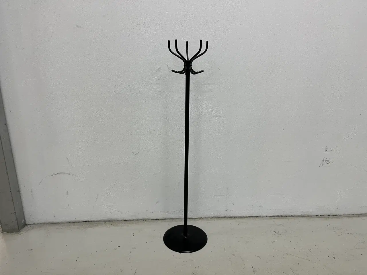 Billede 1 - Stumtjener fra Bilbao