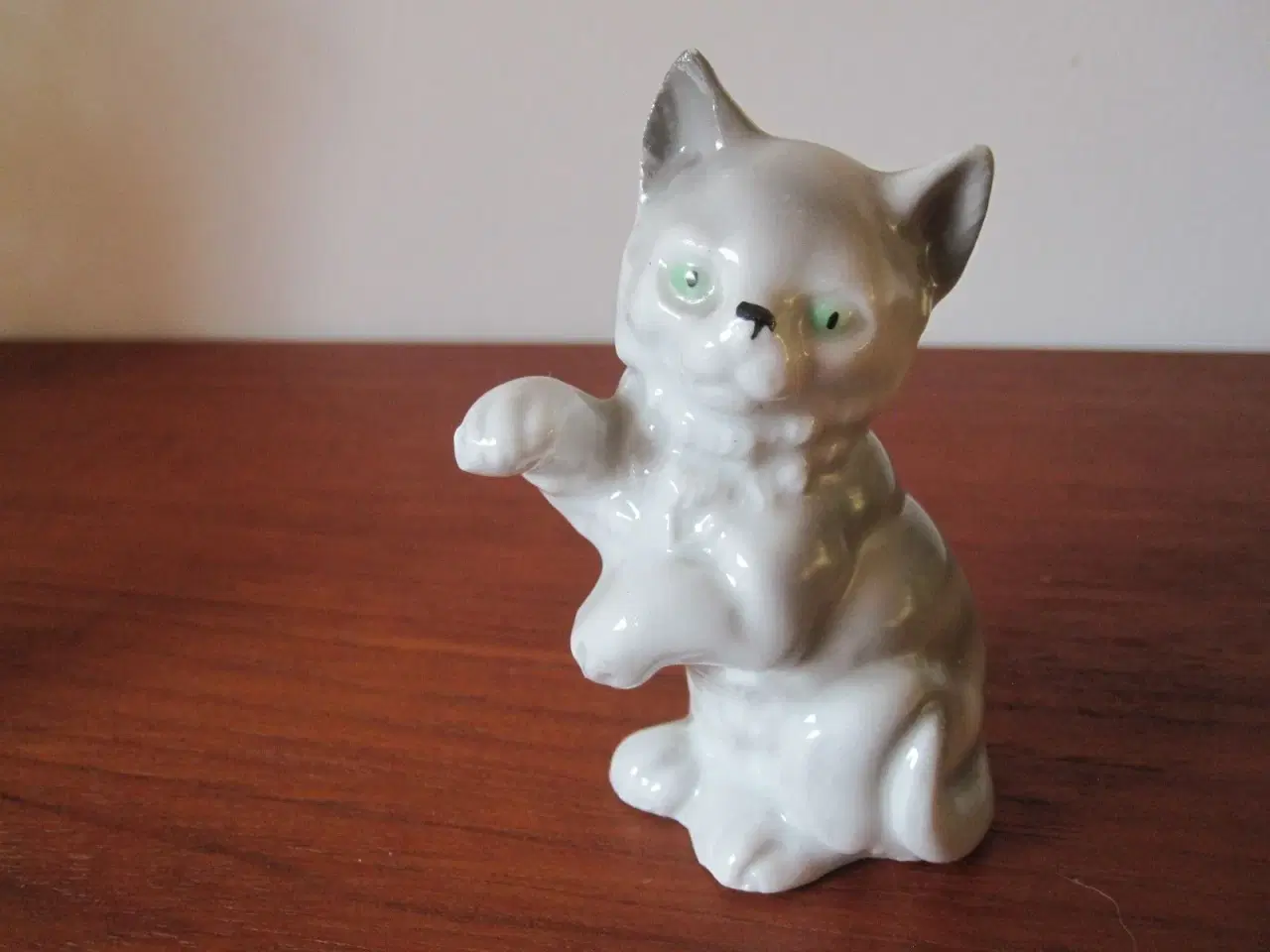 Billede 1 - Porcelæns kat