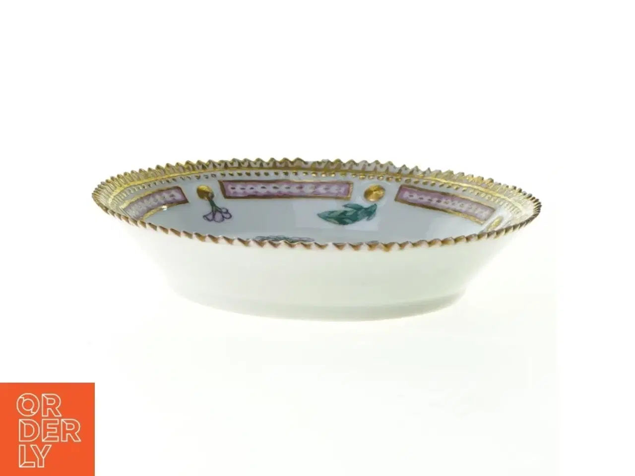 Billede 4 - Lille tallerken i porcelæn fra Royal Copenhagen (str. 14 x 3 cm)