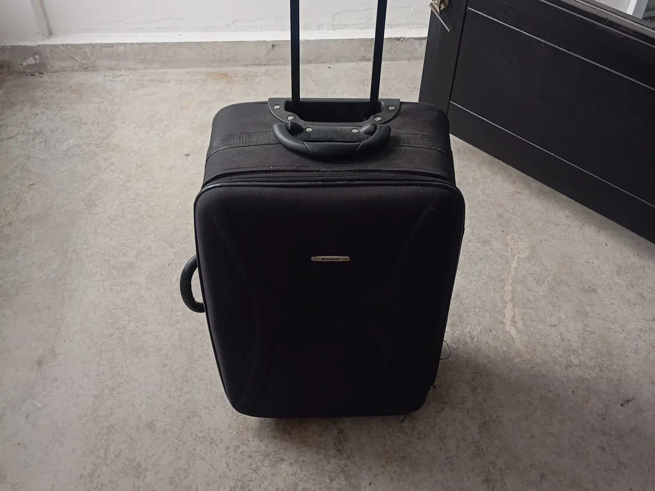 Billede 1 - Rejse Kuffert fra Horizon 63cm X 40cm X 25cm