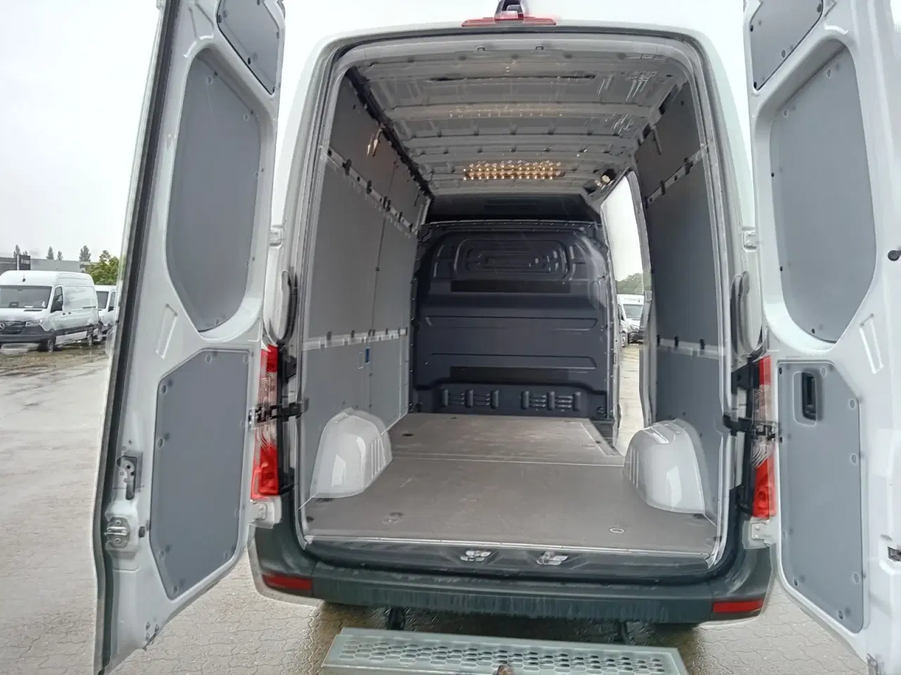 Billede 9 - Mercedes Sprinter 317 2,0 CDi A2 Kassevogn aut. RWD