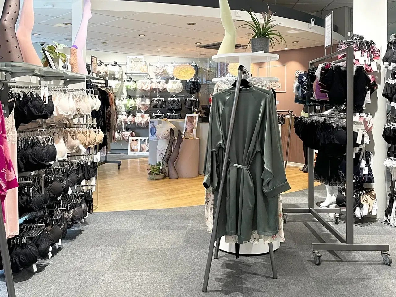 Billede 7 - Butikslejemål i Hjørrings gågade