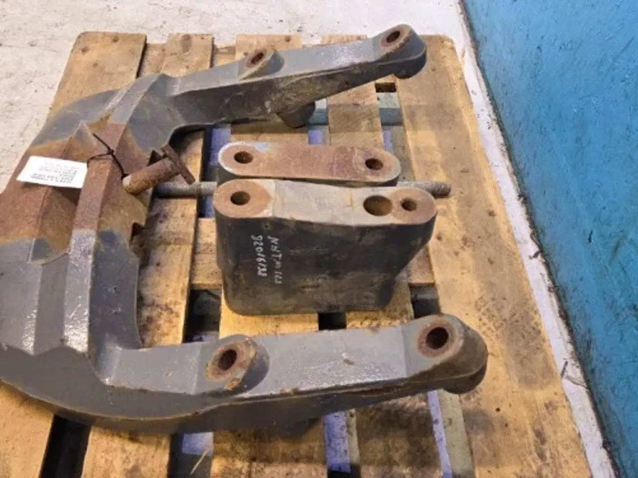 Billede 2 - New Holland TM 165 Vægtklods Sæt 82016365