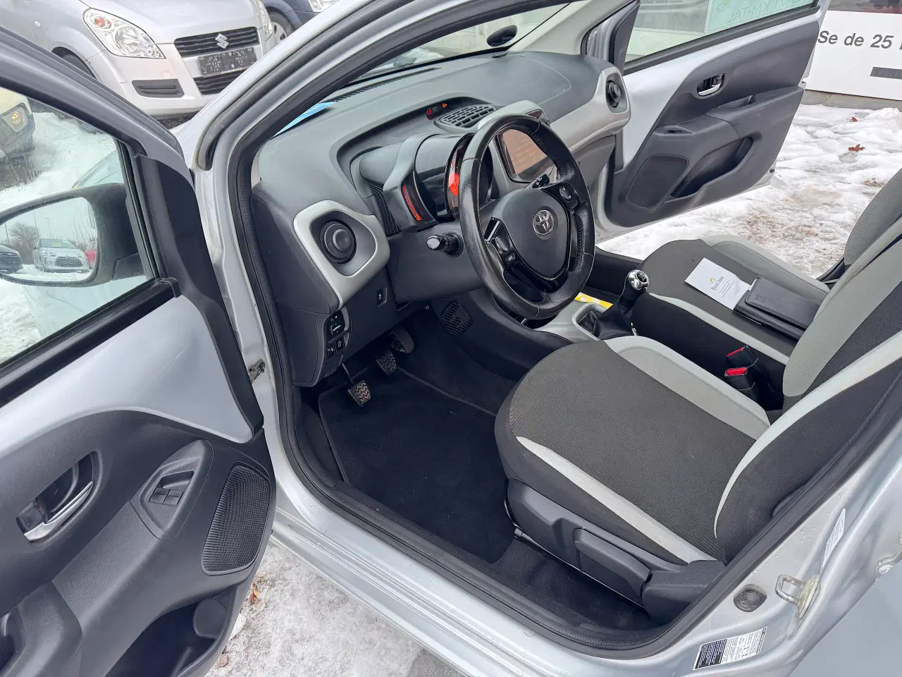 Billede 11 - Toyota Aygo Cabriolet Nysyn Meget pæn 