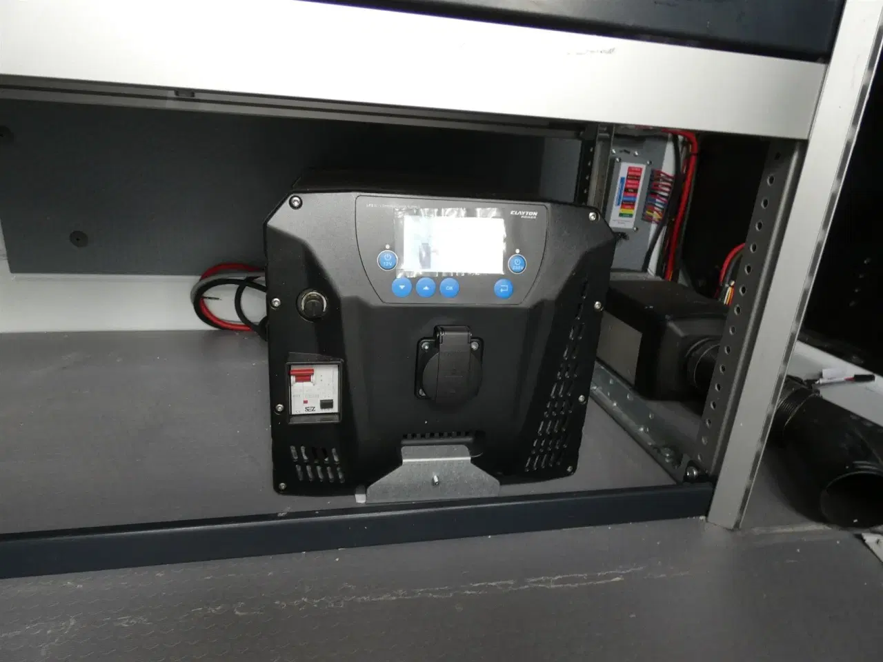 Billede 15 - Ford Transit Custom 300 L2H2 2,0 TDCi Trend VÆRKSTEDSBIL 130HK Van Man.