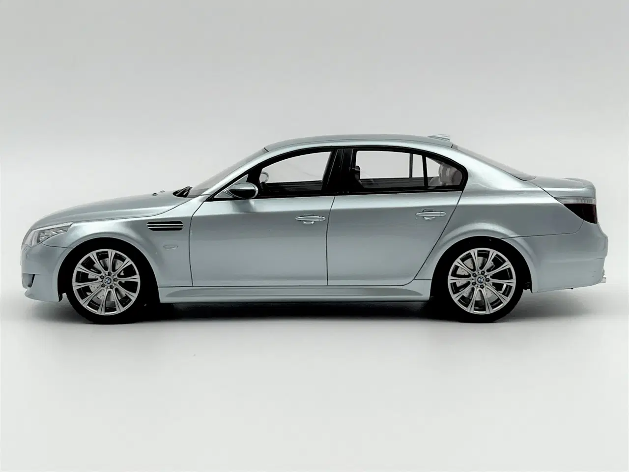 Billede 3 - 2008 BMW M5 E60 1:18