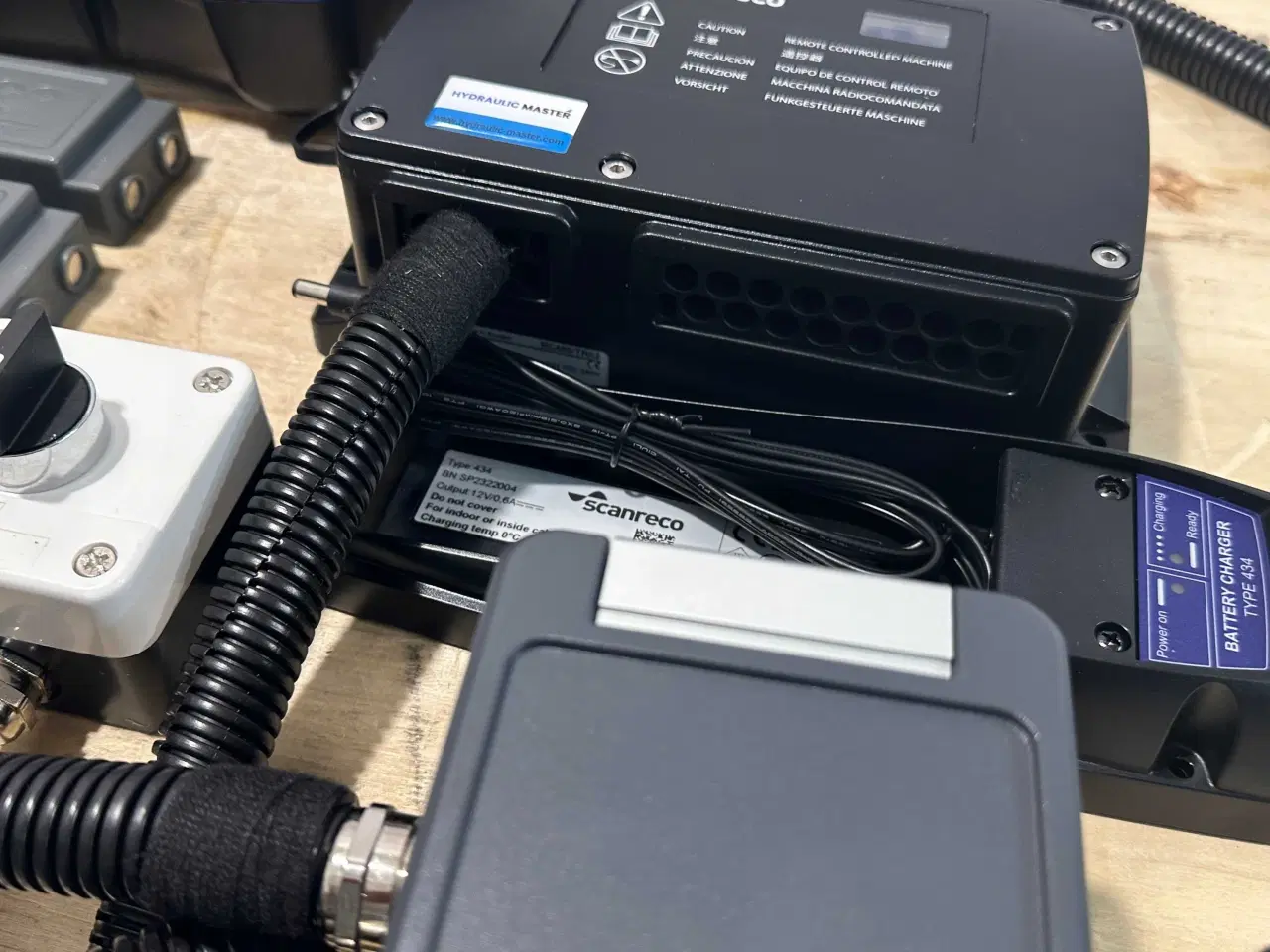 Billede 10 - Walvoil DPX100 Radio Scanreco RC400