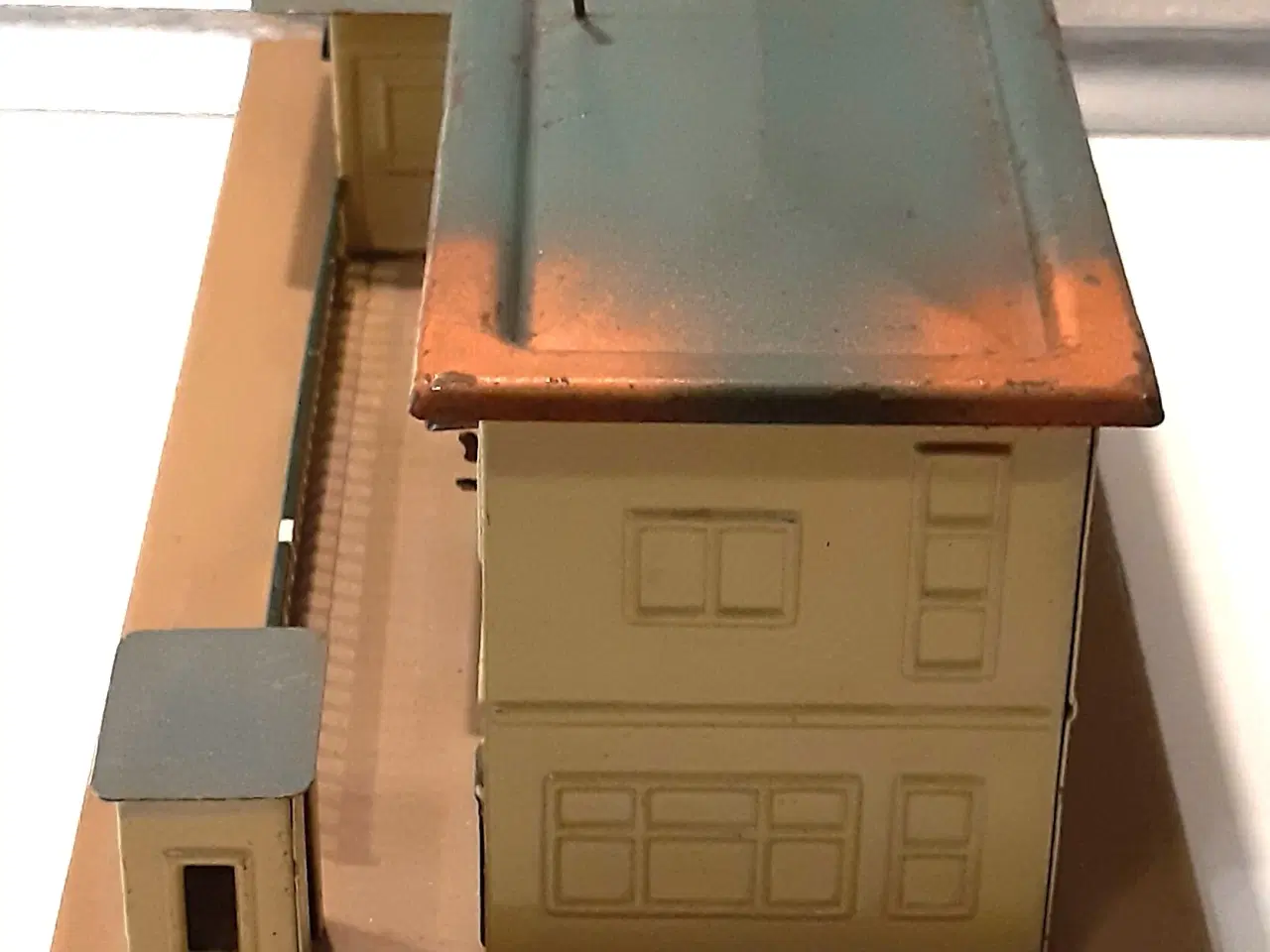 Billede 4 - Märklin station 414 i metal.