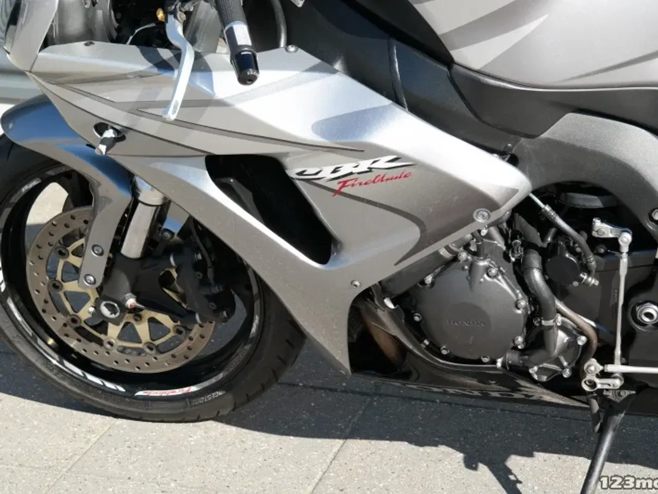 Billede 24 - Honda CBR 1000 RR Fireblade MC-SYD       BYTTER GERNE