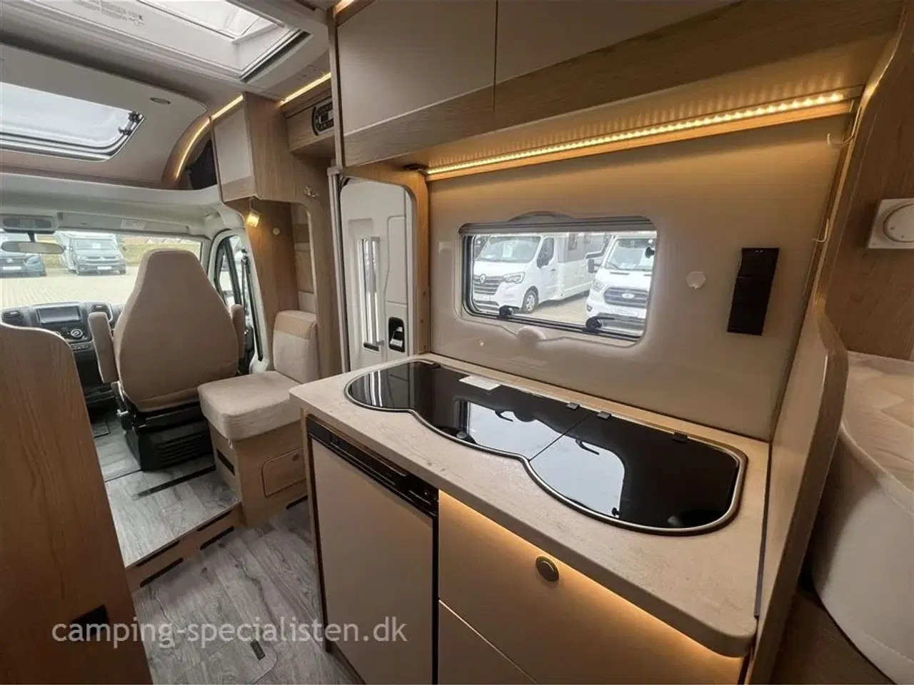 Billede 6 - 2023 - LMC Cruiser V646   2023 LMC Cruiser V646 - se den nu hos Camping-Specialisten.dk