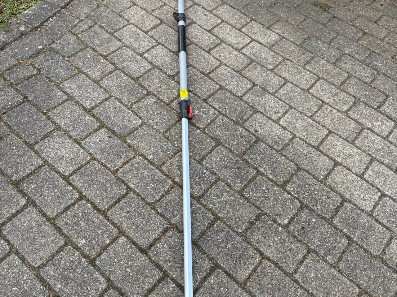 Billede 7 - Sælger en Florabest teleskopisk motorsav 20V