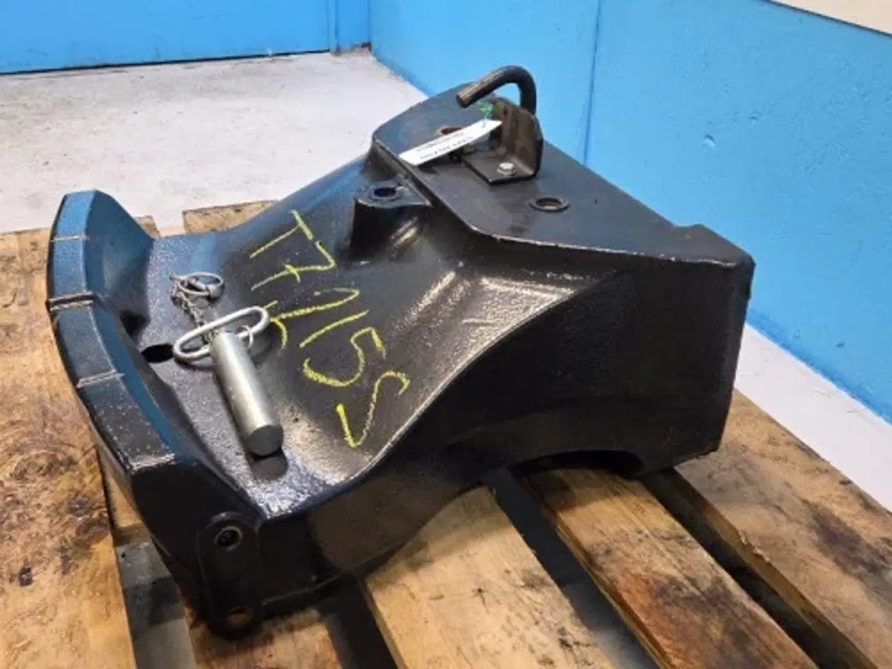 Billede 11 - New Holland T7.220 Vægtholder 84232748