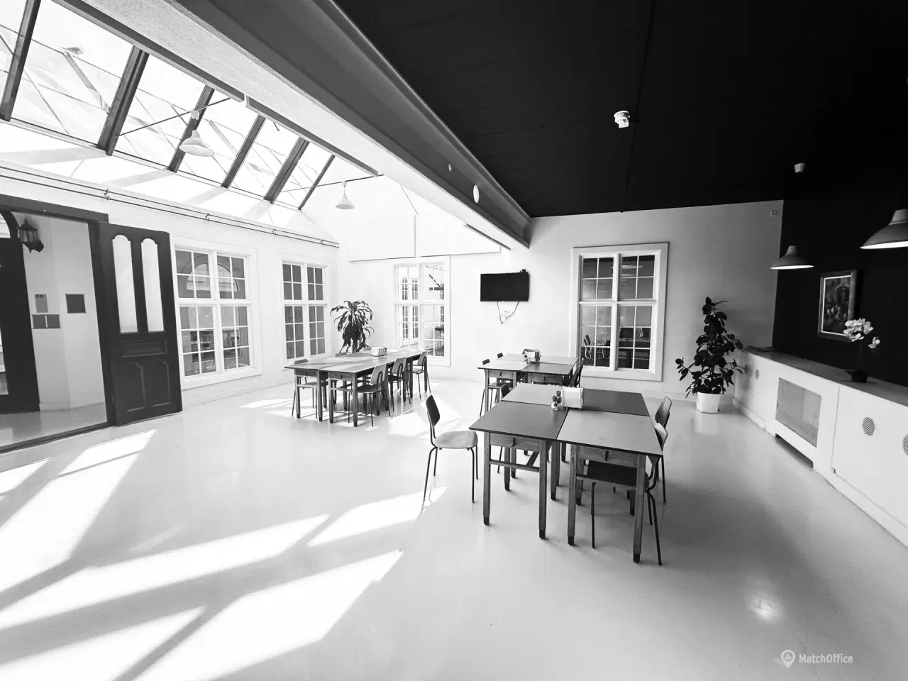 Billede 3 - Er du på jagt efter et kontor. der kombinerer fleksibilitet med inspirerende og funktionelle rammer?