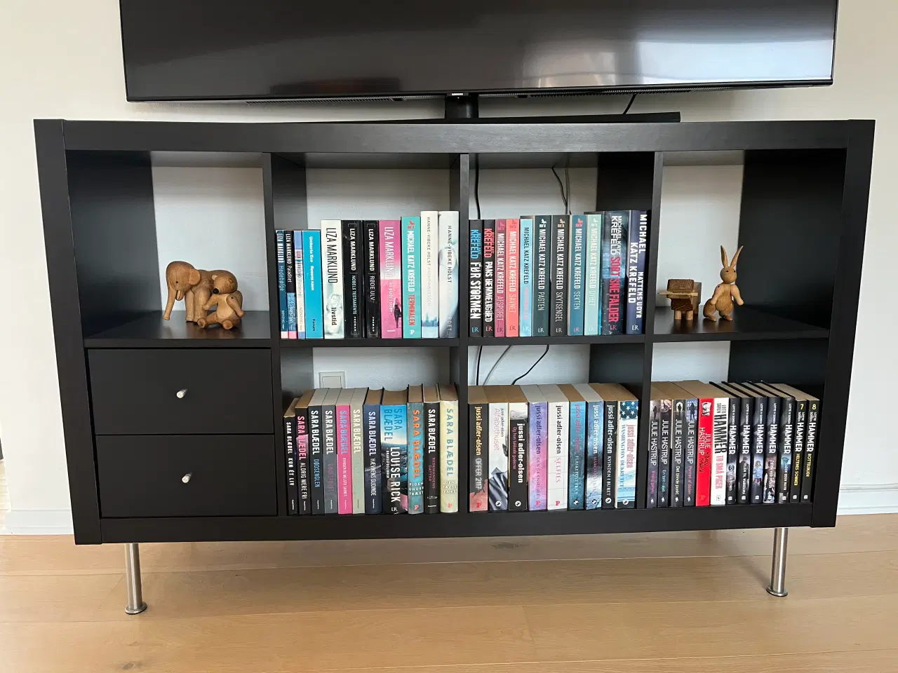 Billede 2 - Ikea reoler i sort