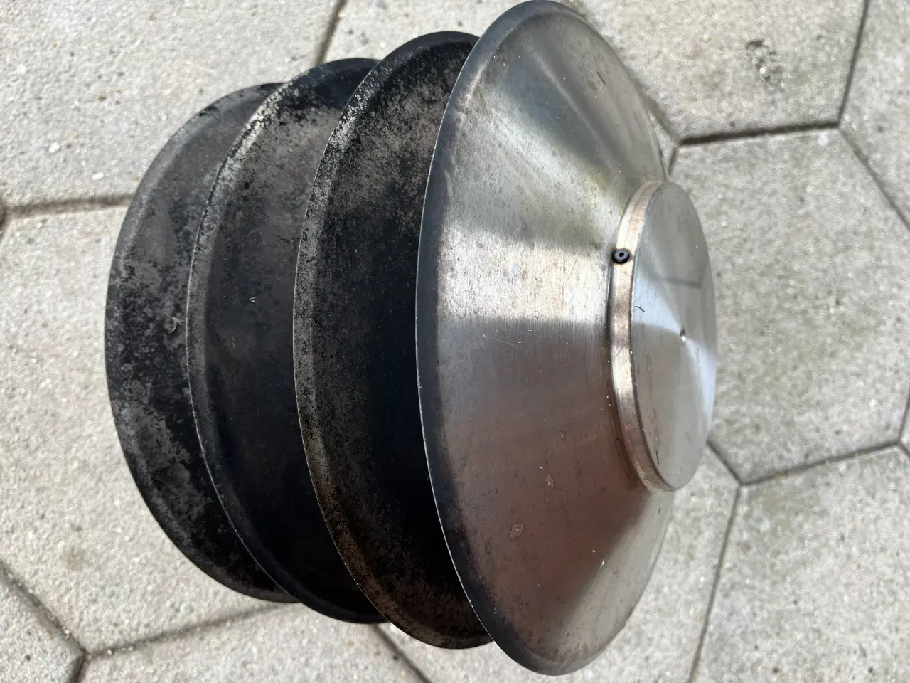 Billede 2 - Skorstenshætte til ø150 mm
